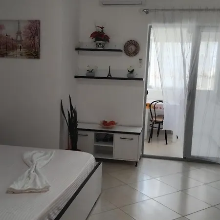 Bardha Lejlighed Vlorë